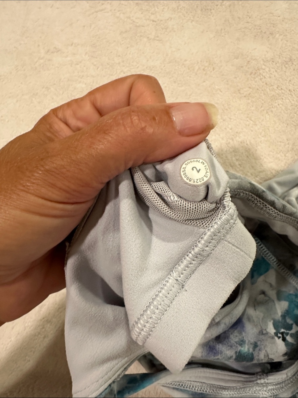 Lululemon - Bundle of 3 -Seamless Cropped Tank Tops - size 2 ( read below ๐๐ป) - Picture 12 of 14
